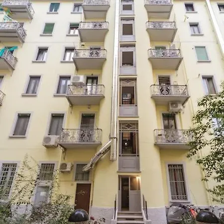 公寓 Duomo 10min ☆☆☆☆☆ Shopping&relax Ac Wifi Balcony *